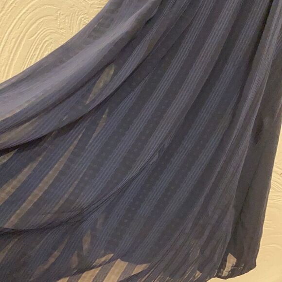 BCBGeneration mock neck navy blue dress - Picture 3 of 6